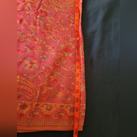 Bohemian Cashmere mix Wide Shoulder Shawl Paisley Flower hotpink/multico… - Picture 11 of 14